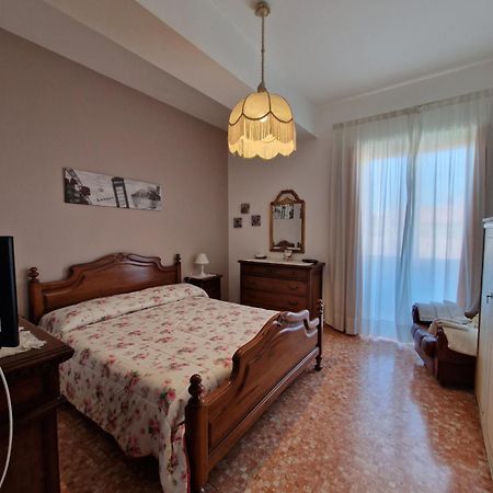 Camere Le Margherite Olbia Extérieur photo