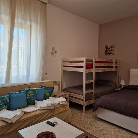 Camere Le Margherite Olbia Extérieur photo
