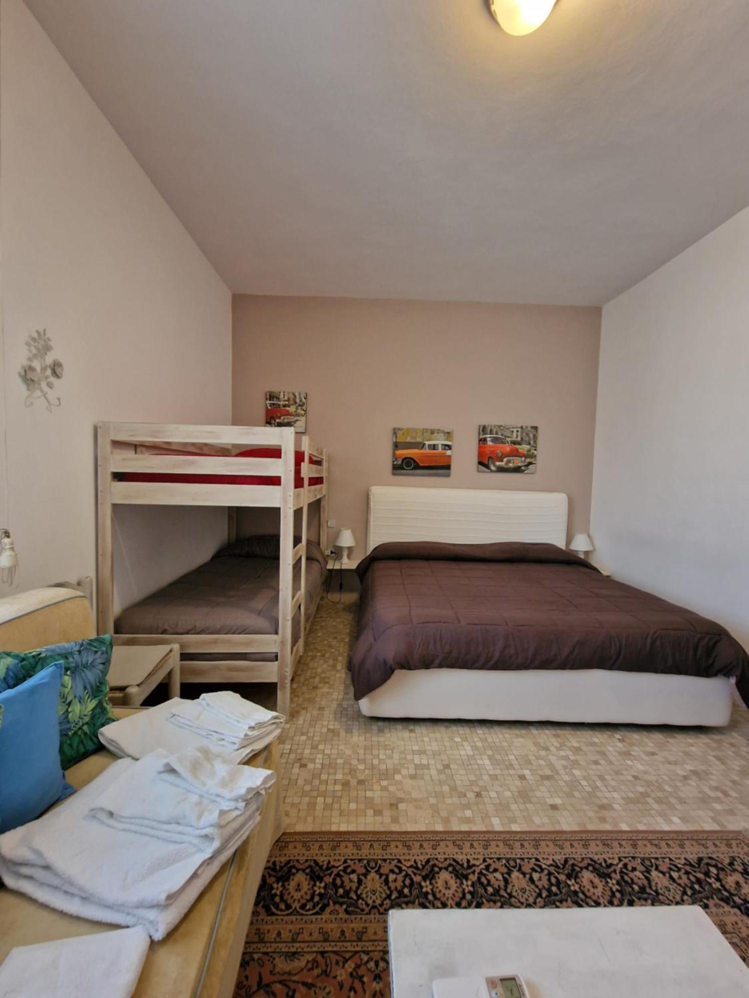 Camere Le Margherite Olbia Extérieur photo